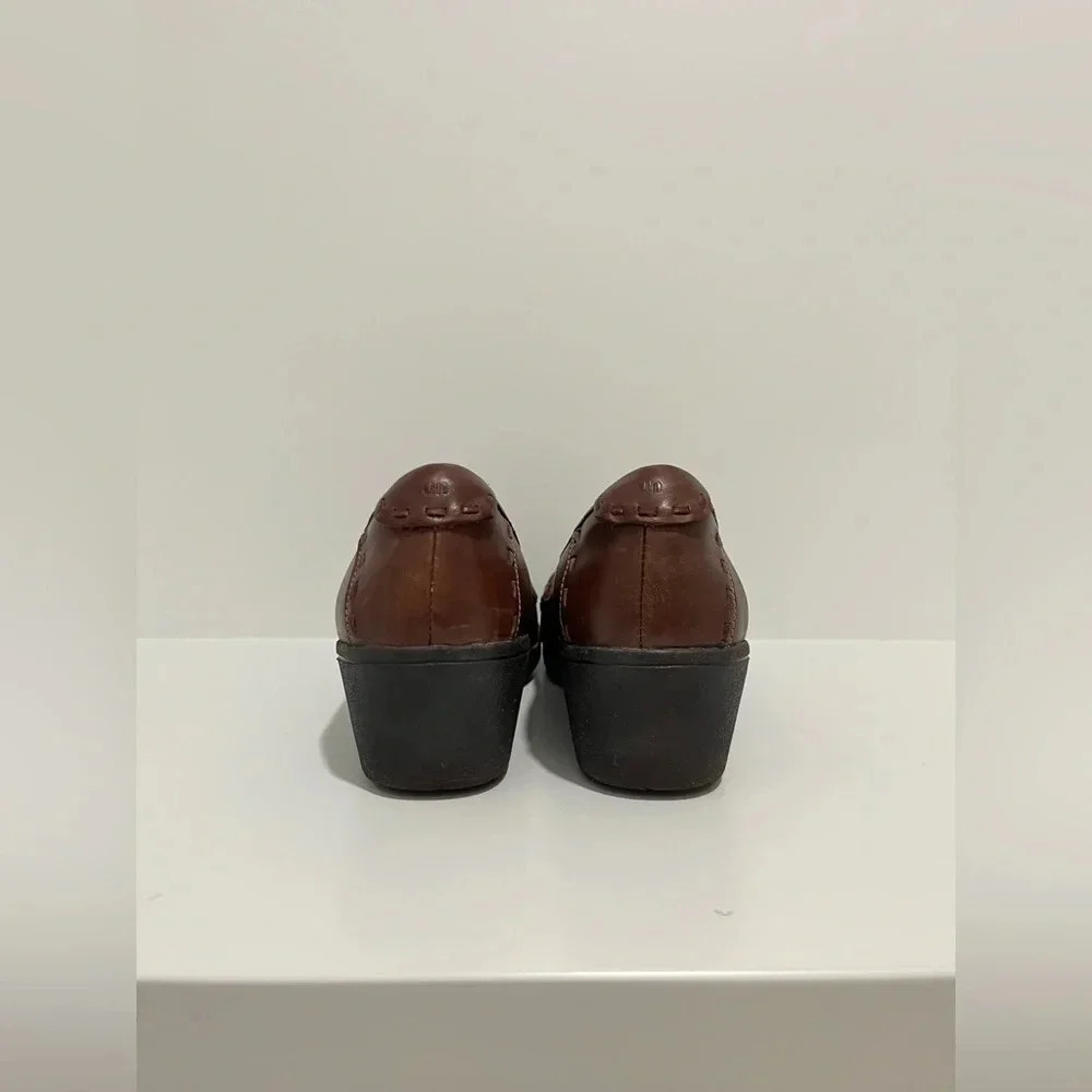 Clarks Unstructured Brown Leather Dress Casual Slip On loafers Heels Women's 9.5 - Picture 8 of 12